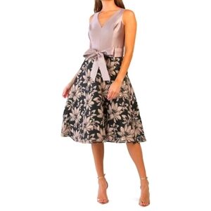 TERI Jon V Neck Sleeveless Two Tone Jacquard cocktail Dress